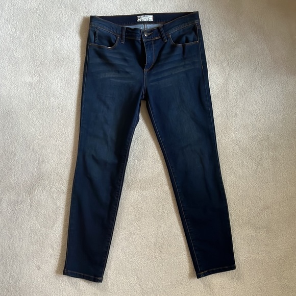 Free People Dark Denim Mid-Rise Jeans - Picture 3 of 4
